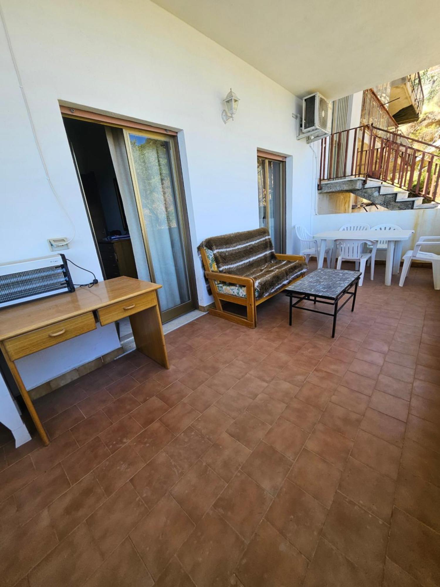 Nuova Casa Giulia Apartment Letojanni Exterior photo